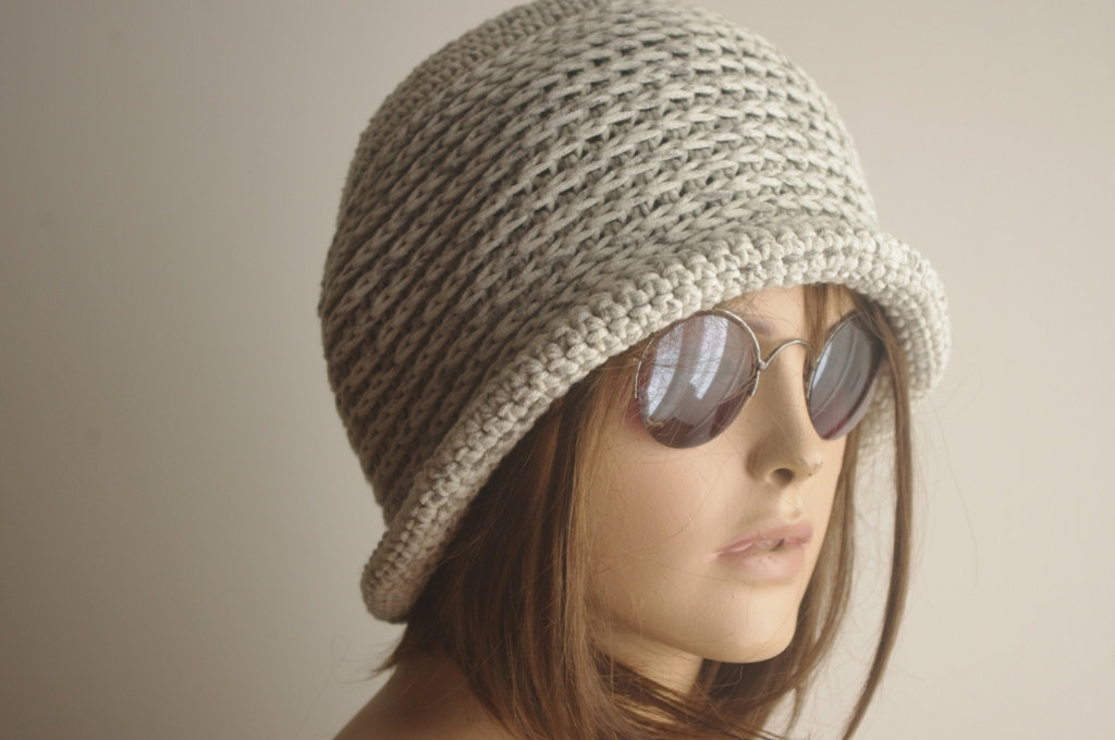 knit hat with brim